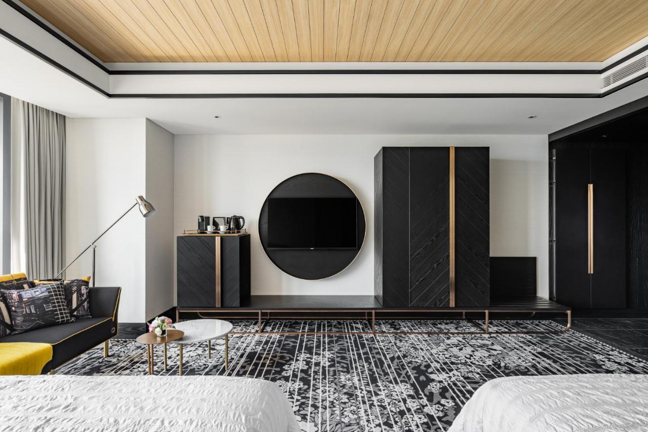 Le Meridien טאיצ'ונג מראה חיצוני תמונה A bedroom at the hotel